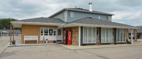 Americas Best Value Inn Suburban Motel